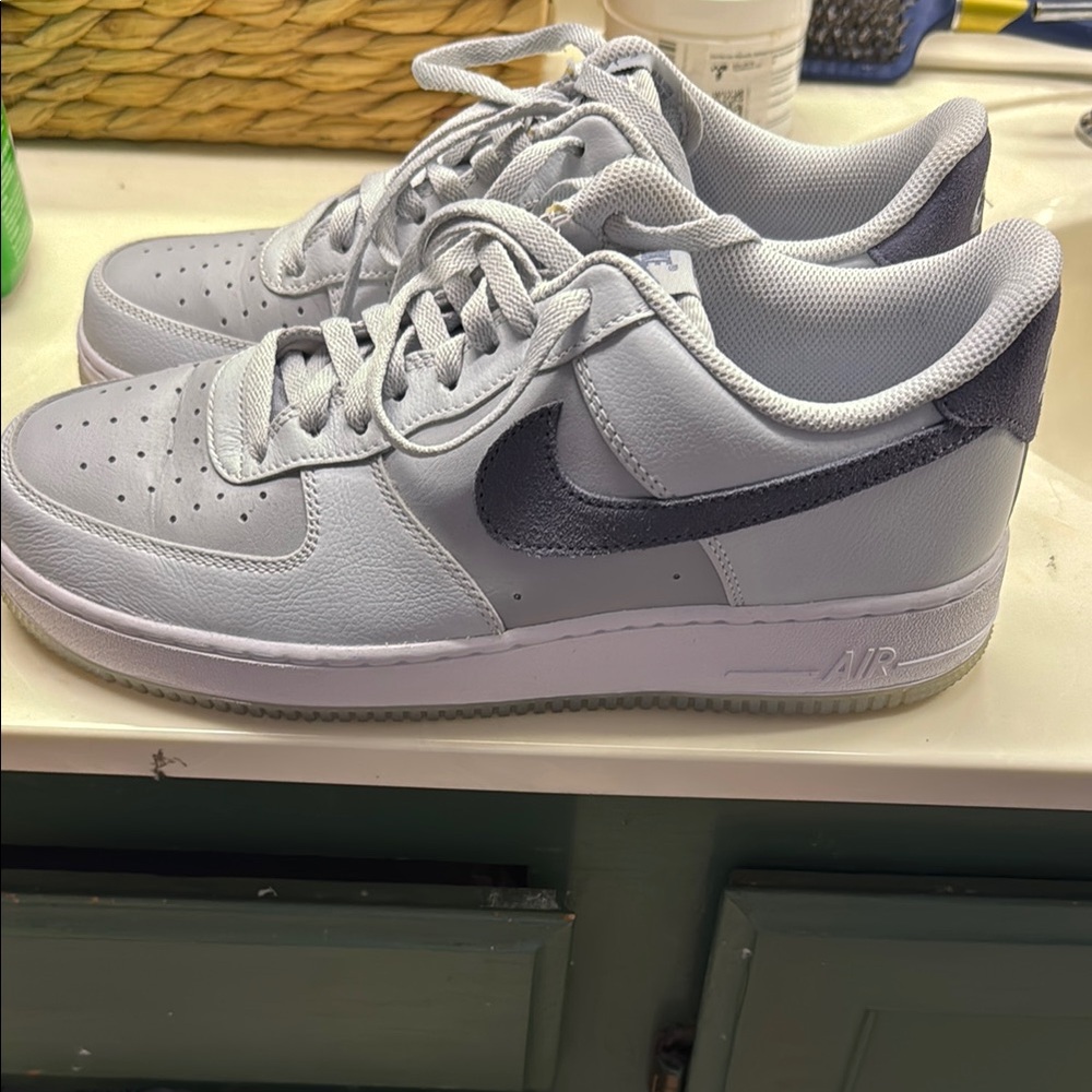 Nike Air Force 1 Low in Light Gray and Black
